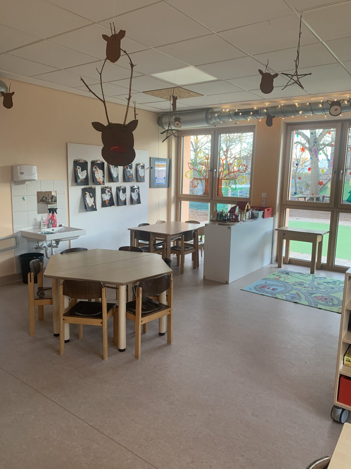 Mohnblumen - ev. Kita Regenbogen